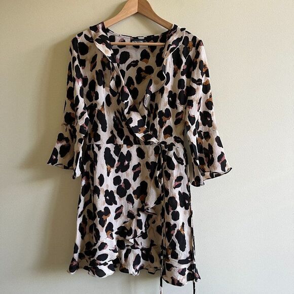 ASOS PrettyLittleThing Sheath Dress with v neck Ruffle trim Leopard prin… - Picture 1 of 7